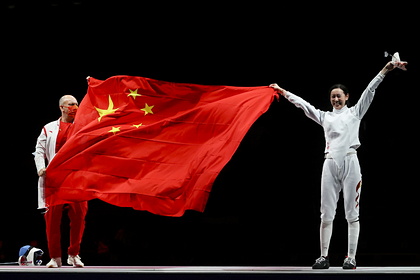 Китай возглавил медальный зачет после первого дня Олимпиады