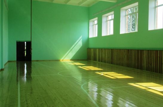 В школе села Вазерки Бессоновского района Пензенской области завершился ремонт спортивного зала
